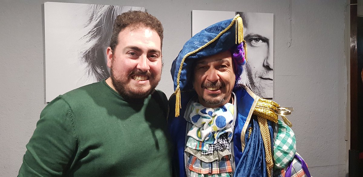nachomh1's tweet photo. Primera parada del fin de semana carnavalero en el Teatro Amaya con la comparsa de @loscarapapas 'El Marqués de Cádiz', como siempre, brillantes @comparsista @RafalinRojano @davidcarapapa #COACenMadrid #CarapapasEnMadrid #MarquesDeCadiz #Carnaval19 #Grandes #Idolos #GRACIAS https://t.co/sHT2boAnVe