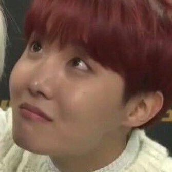 beajunghoseok's tweet photo. saw this on my tl
you’re getting married today.

1. the last picture you saved is ur husband 

2. the last meme you saved is ur reaction

SKSKKSKSKSKS WHAT https://t.co/XJQJuz9MpK