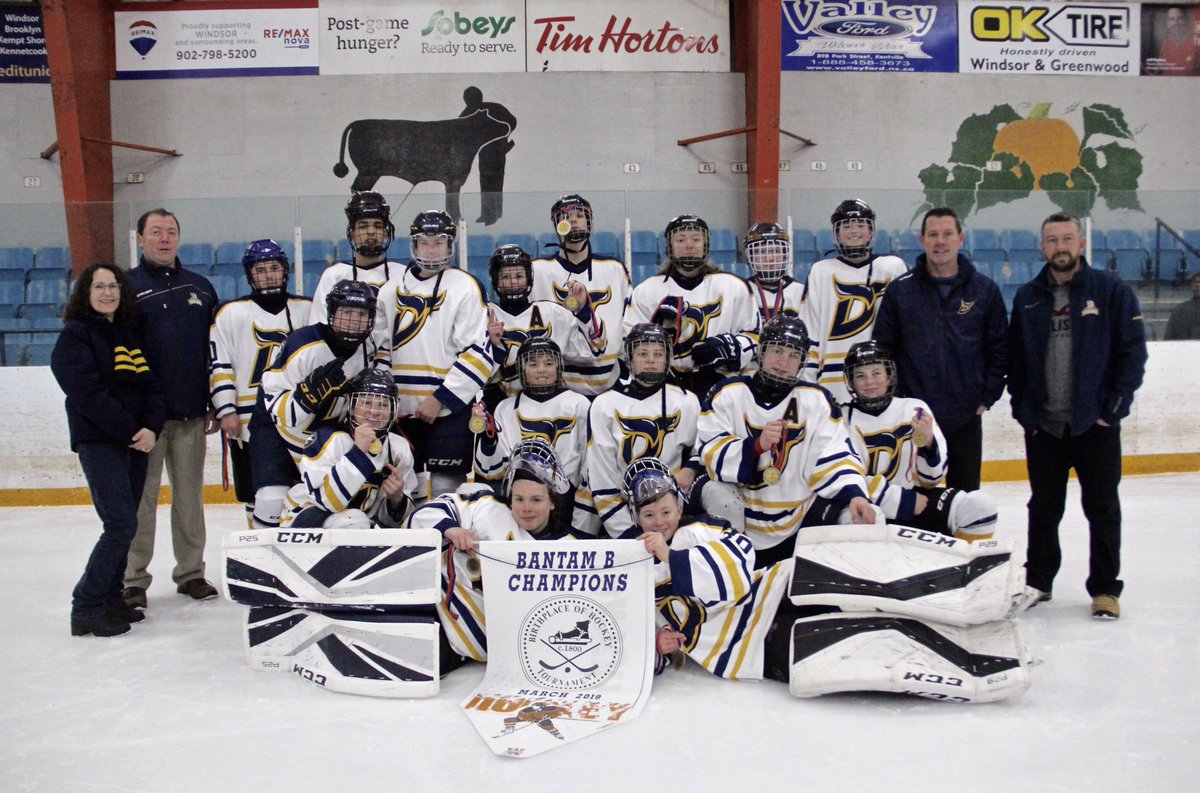 dwmhamarketing's tweet photo. Congrats  to Dartmouth Whalers Bantam B won the Birthplace of Hockey Tournament today in Windsor, beating Chebucto 3-2.  Goals for the Whalers were scored by Jacob Richard, Noah Mombourquette and Oliver Rutherford. #WhalersProud #BantamB https://t.co/SIWTFFPQzl