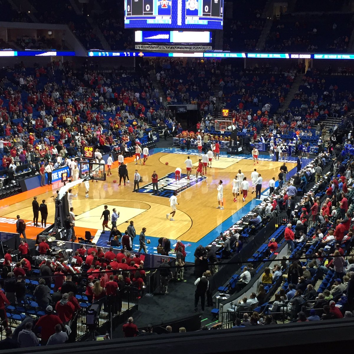 nurseshart's tweet photo. @nitroshockey #NitroNation #BurnTheShips Cheering #7 and the Nitros from Tulsa, enjoying a little #MarchMadness2019 while we wait! 💥Kaboom💥 https://t.co/apjpyFR74c