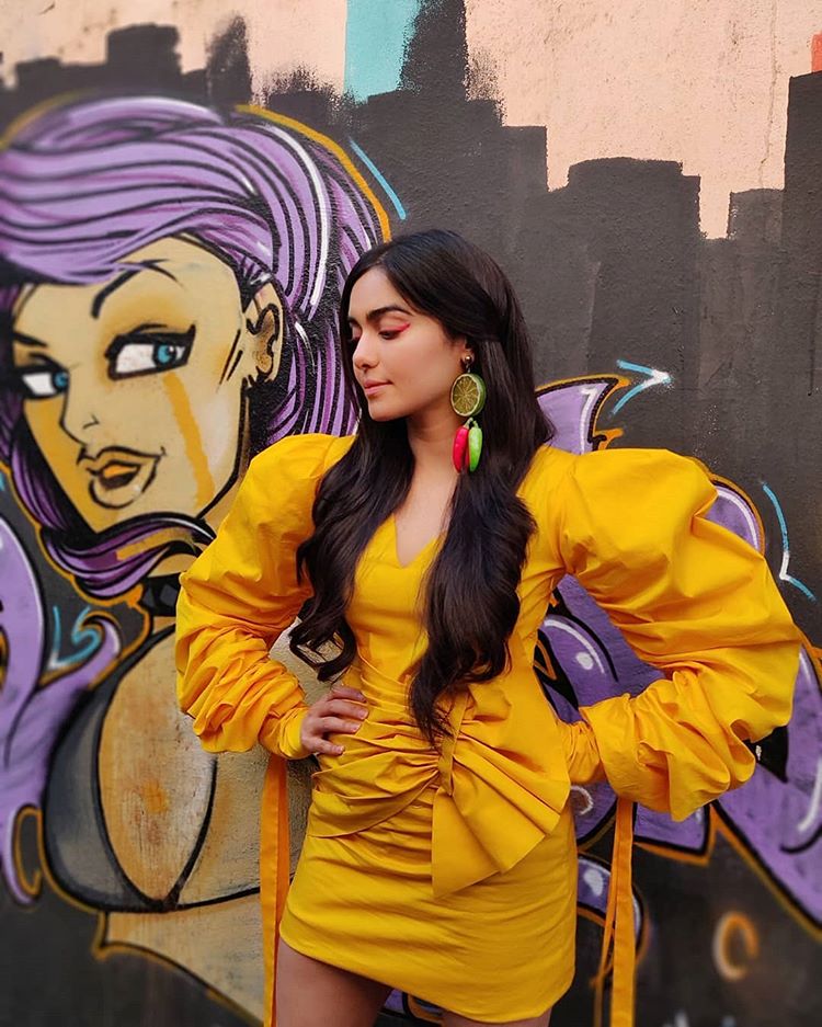 bas9052's tweet photo. Stylish dress👗📷💋adah🤗
#adahsharma #actress #model #sexy #hot #outfit #beauty #bollywood #stylish #fashion https://t.co/t10vjsYWmC