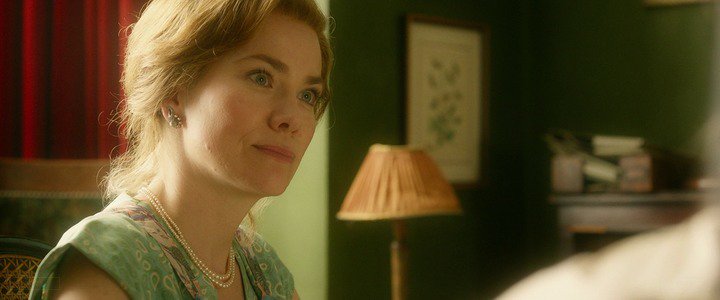 Abigail Cruttenden was born on this day 51 years ago. Happy Birthday! What\s the movie? 5 min to answer! 