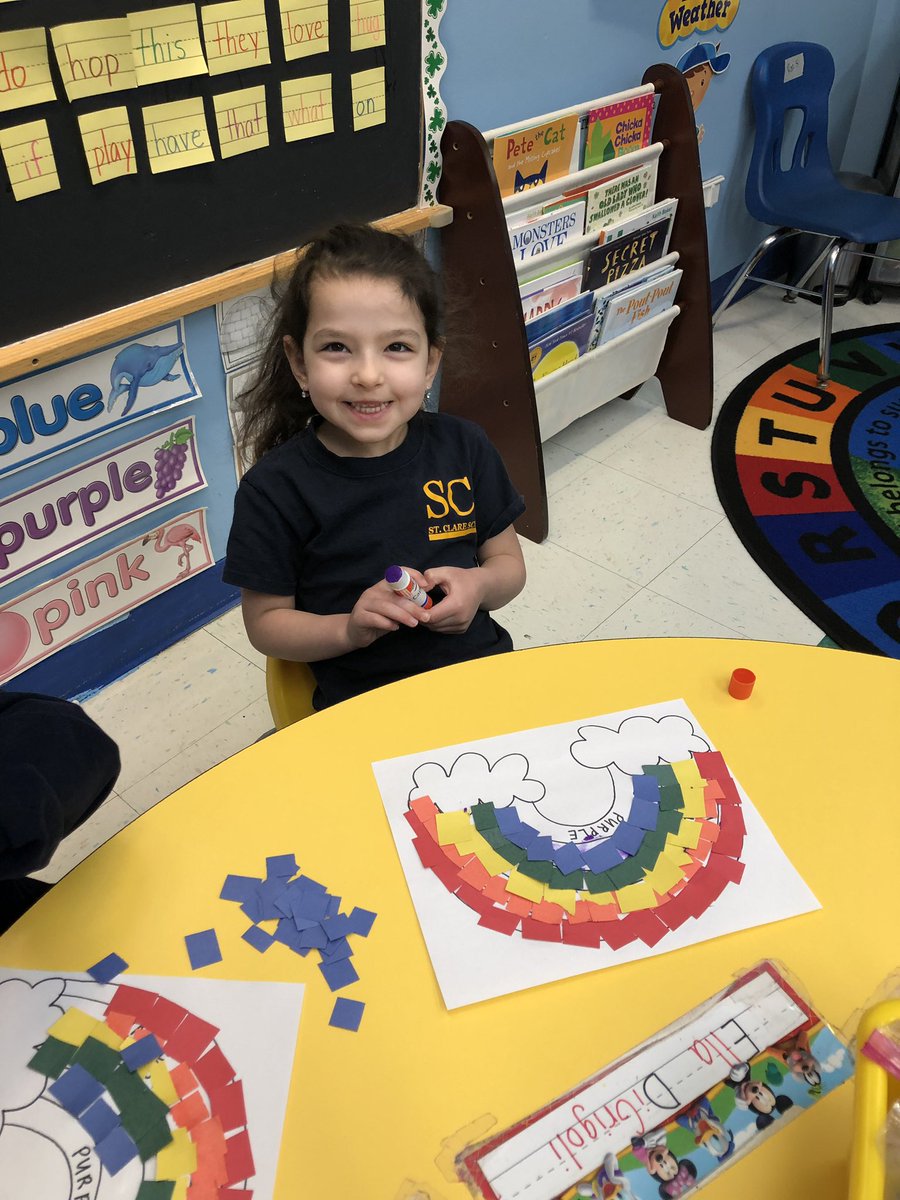 SCS_Prek's tweet photo. Water + Sun = Rainbows 🌈 Prek 4 had so much fun learning about the colors in a rainbow, as well as how and when it shines! #scienceisfun https://t.co/kYvH1EOZBC