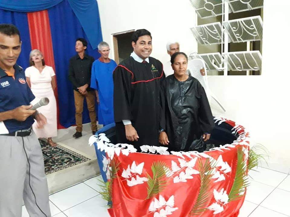 pr_juniorlira's tweet photo. Deus seja Louvado por mais duas almas que entregaram-se a Cristo hoje em Novo Horizonte - Palmares.
#DistritodoPoder
#ApePraFrenteePraCima
#Proezas
#Ape
#uneb https://t.co/xMxO7skEc5