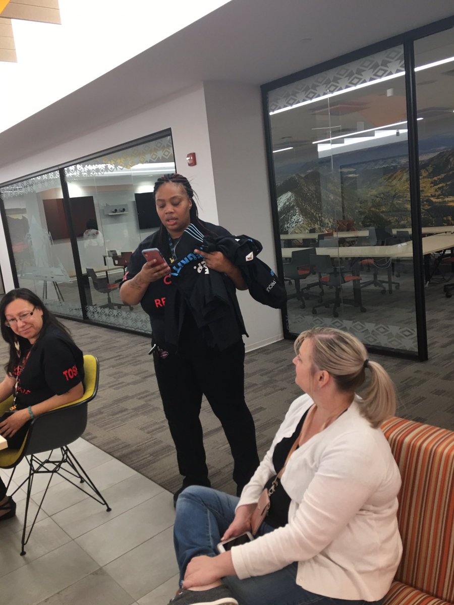 Heidi Coggins tweet media