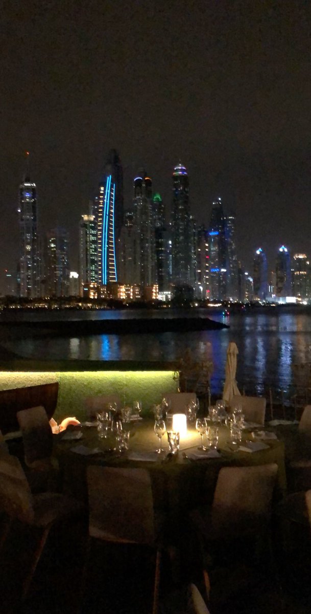 alliancecom's tweet image. Séminaire #Batimation 2019 c’est parti ! Nos nombreux congressistes sont à Dubaï pour échanger sur le thème Workplace - Workspace, vers la consumérisation de l’IT.