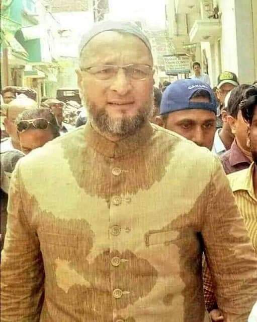 FaraazK45202241's tweet photo. Jo #Pani se #Nahata hai wo sirf #Libas_Badalta hai Aur
jo #Pasine Se #Nahata hai wo #Etihaas_Badalta hai AIMIM Party President Naqeeb E Milat Sadar E Mohatram Janab Barrister Asaduddin Owaisi Sahab Hyderbad MP Candidate
#AprilGyaraAsadDubara https://t.co/GL9H4UL74Y