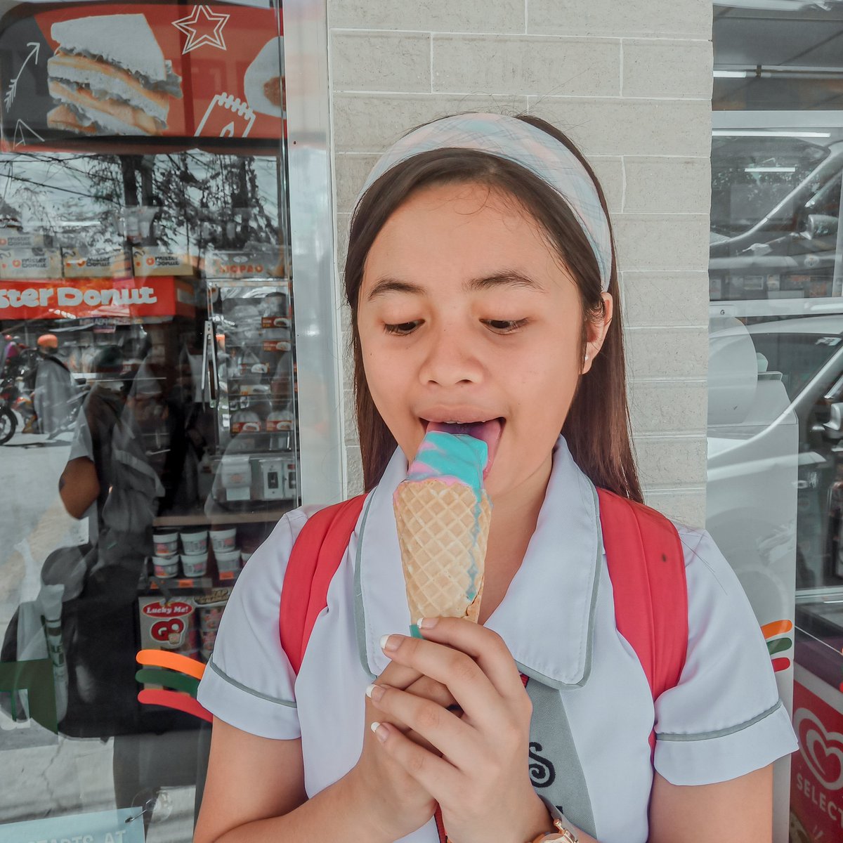 karrenthepaypa's tweet photo. Banana split @dhanazmr HAHAHAHAA https://t.co/iCroTqwdk7
