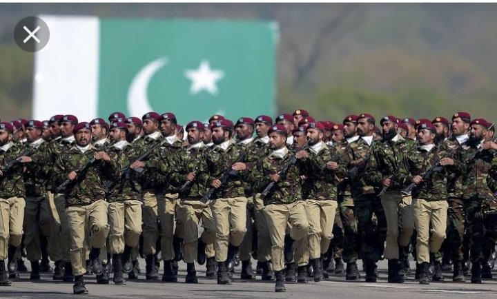 SanaViews_'s tweet photo. May ALLAH Bless Pakistan All 
with Integrity. To be Proud of Our Country.
May We All Understand the True Meaning of Pakistan Resolution Passed on this Day.
Ameen

#23March
#HappyPakistanDay
#PakistanZindabad https://t.co/qVkcROXsH2