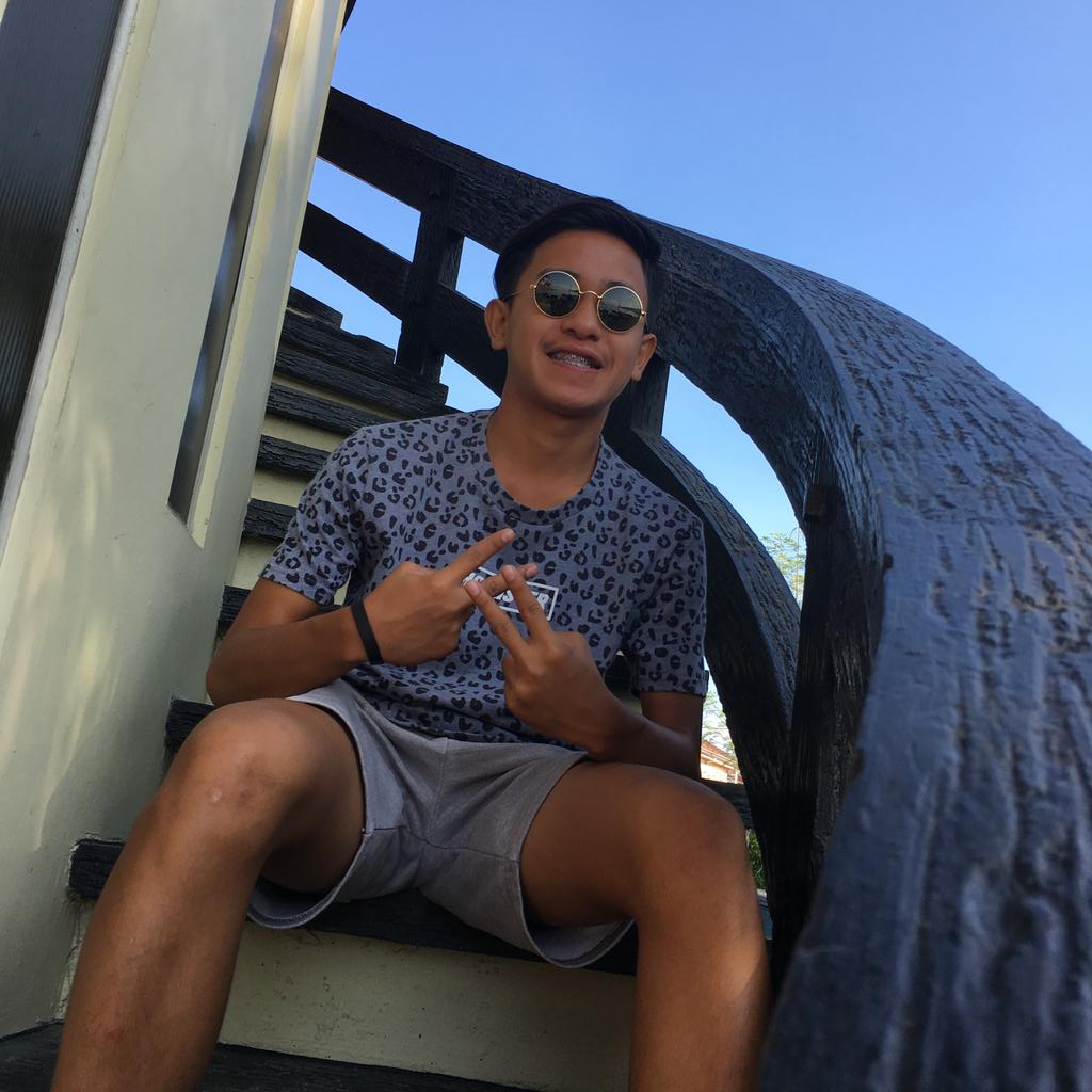 Vince tweet media