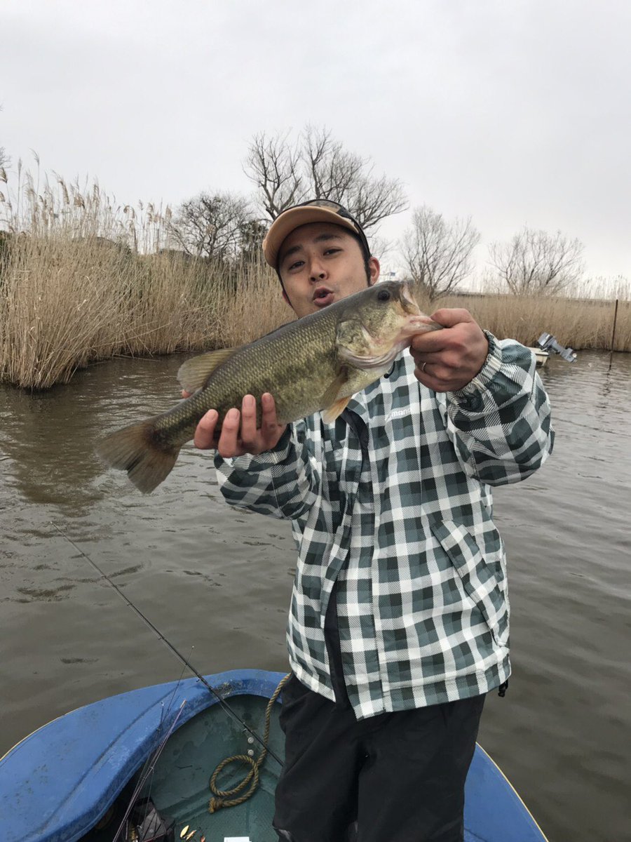 風が吹いたらスピナーベイト