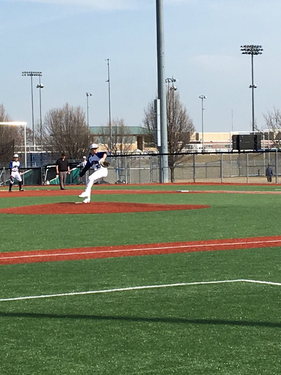 onwc9's tweet photo. C-team battled to a 1-1 split with tough Rockhurst team! https://t.co/PY0y4VIIl3