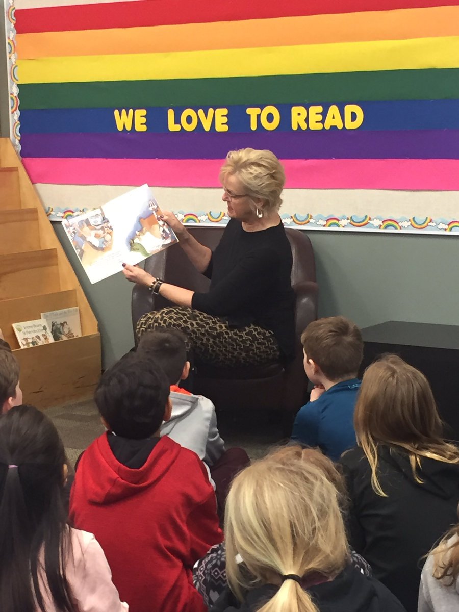Such a pleasure to have Hon. Myrna Driedger as our Guest Reader today. Thank you for inspiring us! <a href="/MyrnaBDriedger/">Myrna Driedger</a>  <a href="/RoyalSchoolLib/">Royal School Library</a>