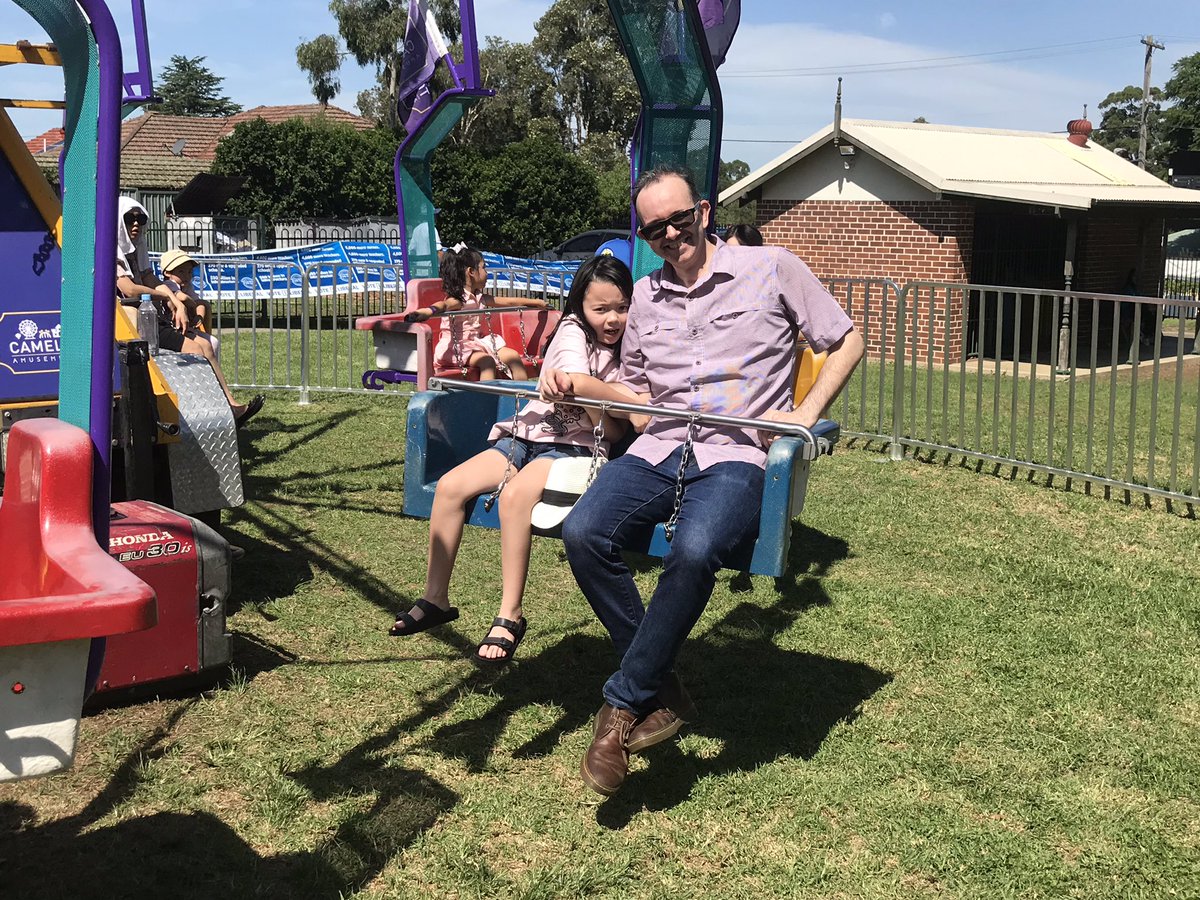 My community at #dundasps are exceptional! The P&amp;C have done a brilliant job hosting our Election Day Fete. Amazing seeing an event like this bring our school &amp; wider community together and all for one purpose, the best opportunities for our students. #proud