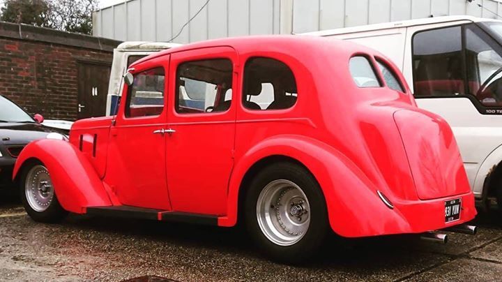 CarShowsUK's tweet photo. Now that’s a funky 4 door.
https://t.co/vGppdfZyb1
#OhSoRetroShow - Sun 29th Sept - Margate, Kent.
📷: @carsnapped
#OhSoRetro #Hotrod #Hotrods #Ratrod #SitUpAndBeg #Ford #FordPop #ClassicCar #ClassicCars #ClassicFord #ClassicFords #RetroCar #RetroCars #RetroFords #RetroRid… https://t.co/EHDPIkr9qw