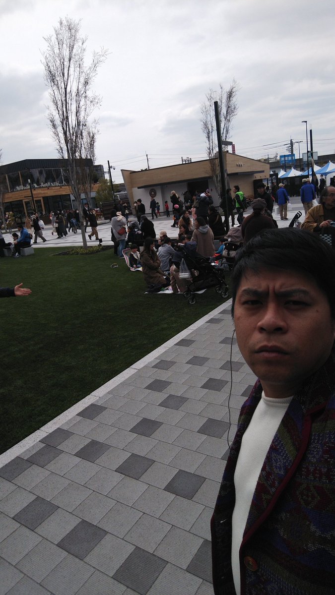 moriyabiyori's tweet photo. 今日の街おまの中継は高槻市から。安満遺跡公園からです。高槻市駅に着いてGoogleMapで調べて安満遺跡公園に向かったら高槻市民学習センターの安満遺跡公園整備室に着いた。期日前投票してた。安満遺跡公園はそこから徒歩30分先の場所でした。まだGoogleMapに登録されてなかった。タクシー乗りました。 https://t.co/vyIkGfr5sk