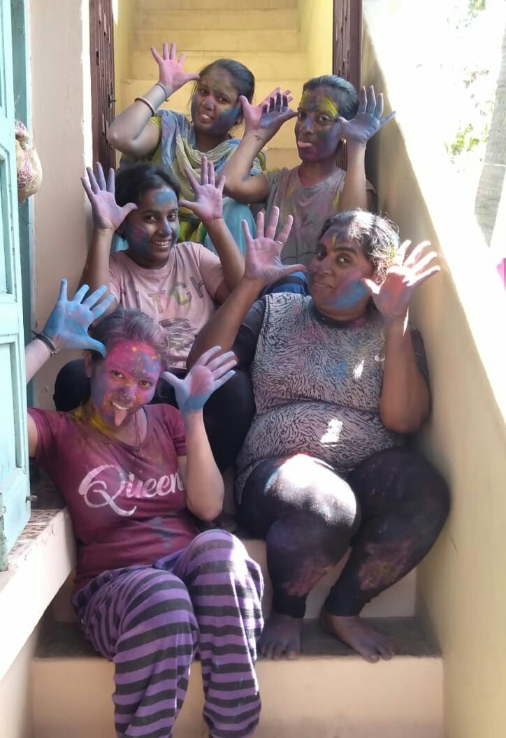 Vrushti_11's tweet photo. @tulipgroup #HoliContest #Tulipgroup #HoliSplash
My colourful selfies!
Join
@3Madhvi @Heart_loverR @bold_kitten @chilled_Sup @InvisibleIndra @Meet_sd45 @Aaravsingh28 @Only_G_attack7 @Queen_Kitten7 @karan875 @yashgandhi66 @Rahulrahs @SushmaSonu333 @indu_19__ @PratikSingh_ https://t.co/A3LWCfVPcY