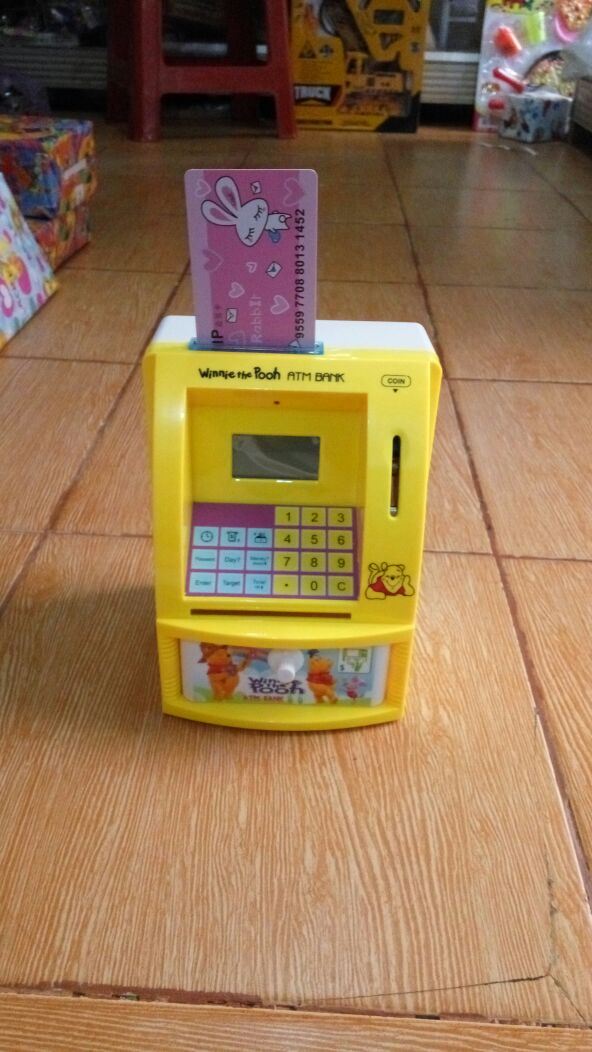 Celengan Mini ATM yang lucu ini berfungsi seperti ATM. Anak Anda pasti jadi gemar menabung.
Rp. 175000