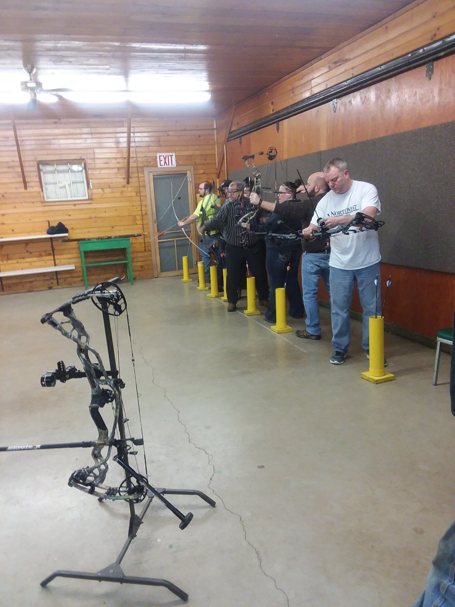 RiverCedar's tweet photo. One reason for joining an archery club: More Practice. The more you shoot means more skill develop. Clubs support year-round shooting to increase accuracy while shooting with distractions and high-pressure situations. This translates into more confidence and making tougher shots. https://t.co/fj2SDB0C7W