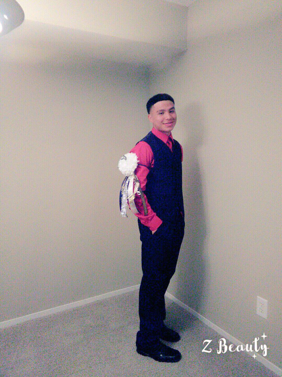 Moneymataa1's tweet photo. Tb to when I won Homecoming Duke 💪 . https://t.co/Dxnwscn9pH