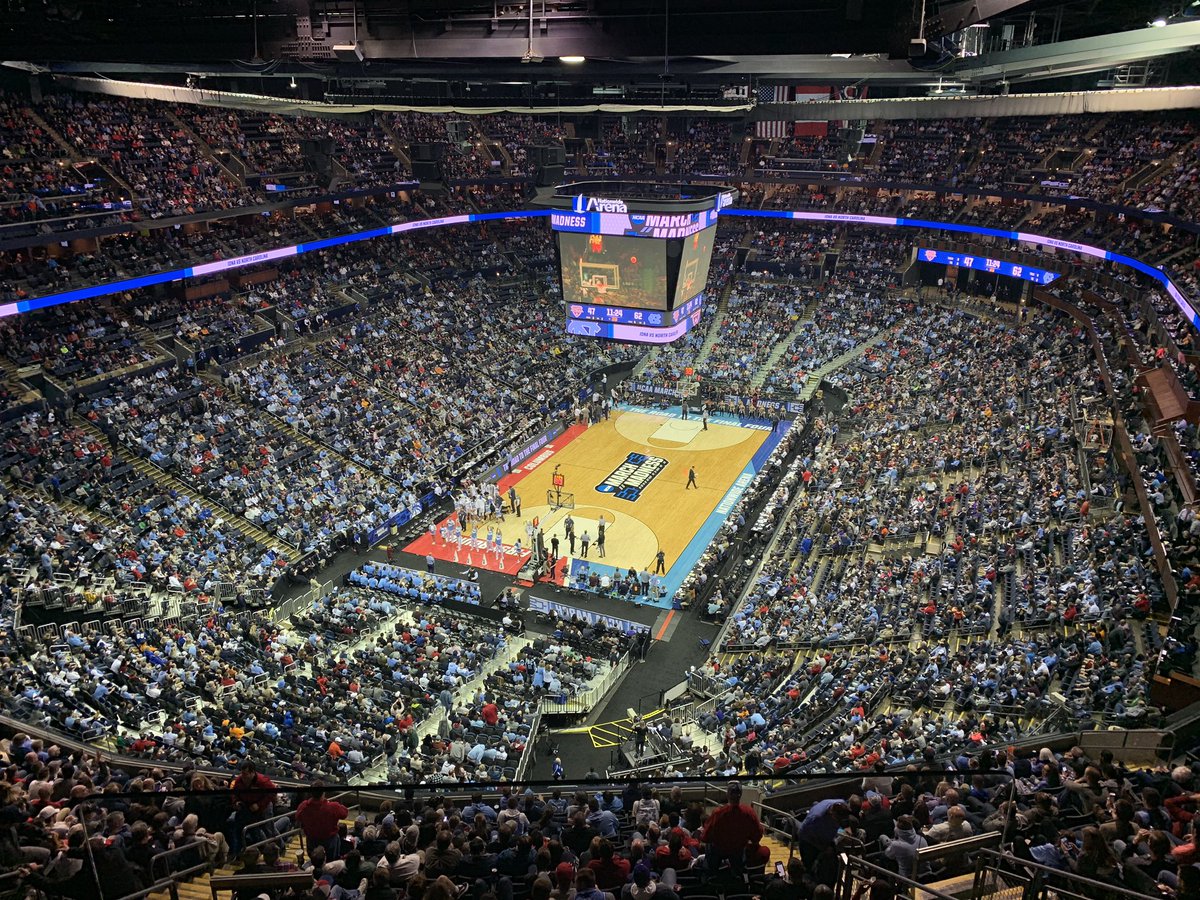 AndrewDonovan's tweet photo. Goodnight, Columbus. Thanks for hosting us, @NationwideArena. #ColgateCountry #MarchMadness https://t.co/trHYu19xL5
