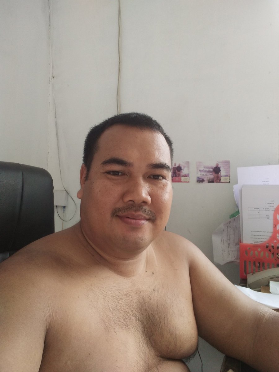EmbulBudi's tweet photo. Piji panggilan 082190520806 siap melayani anda dg sepenuh hati. https://t.co/zyD4AUgF4Q