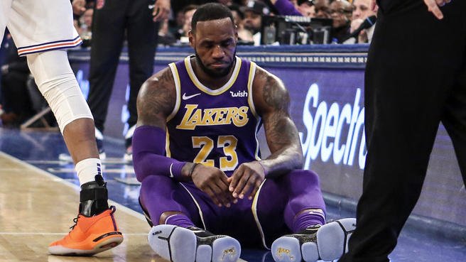 NBCSWarriors's tweet photo. So much for the Warriors' "biggest threat" in the West.
The Lakers are officially eliminated from playoff contention. https://t.co/vvvXlM80t3 https://t.co/vg9qxsHcAz