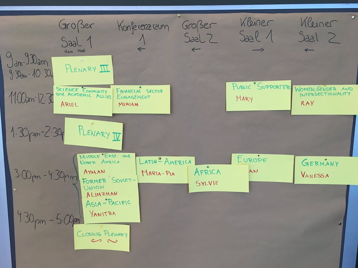 SKR_espana's tweet image. Listos para comenzar el segundo dia de trabajo! #killerrobotsGER @BanKillerRobots