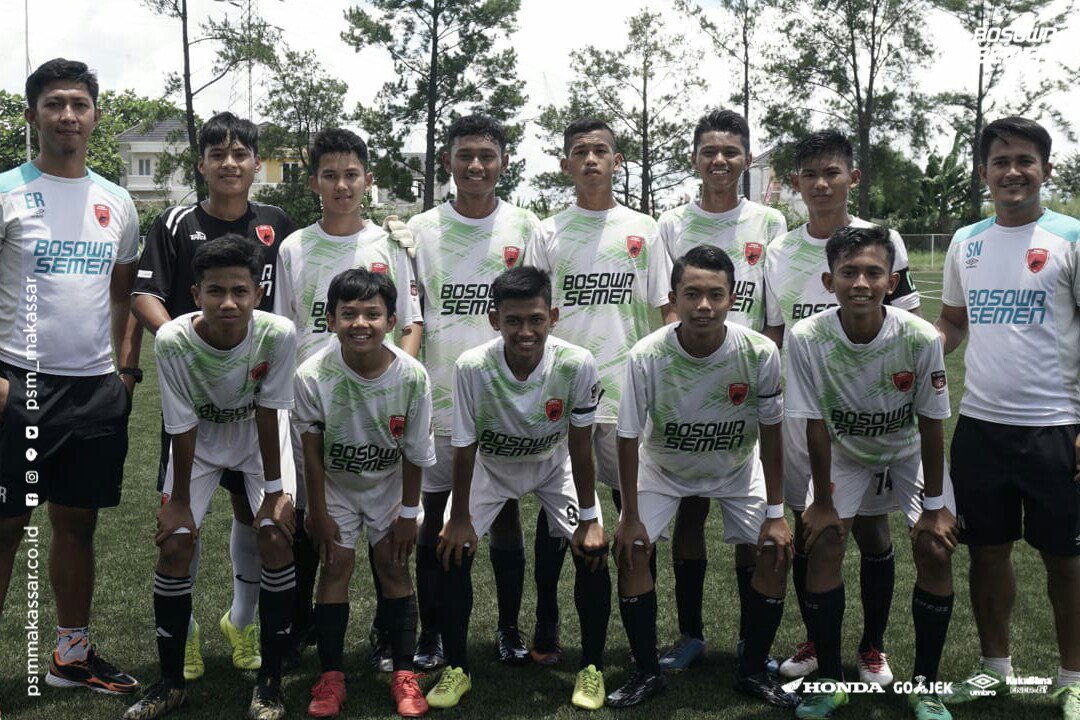 PSM_Makassar's tweet photo. Ramang Muda hari ini melakukan pertandingan trofeo melawan Bhayangkara FC U-16 dan PSS Sleman U-16 di Festival Filanesia Academy Pro U-16.
#PSMarise #EwakoPSM #PSMu16 #FestivalFilanesia https://t.co/RyPaZbpaEu