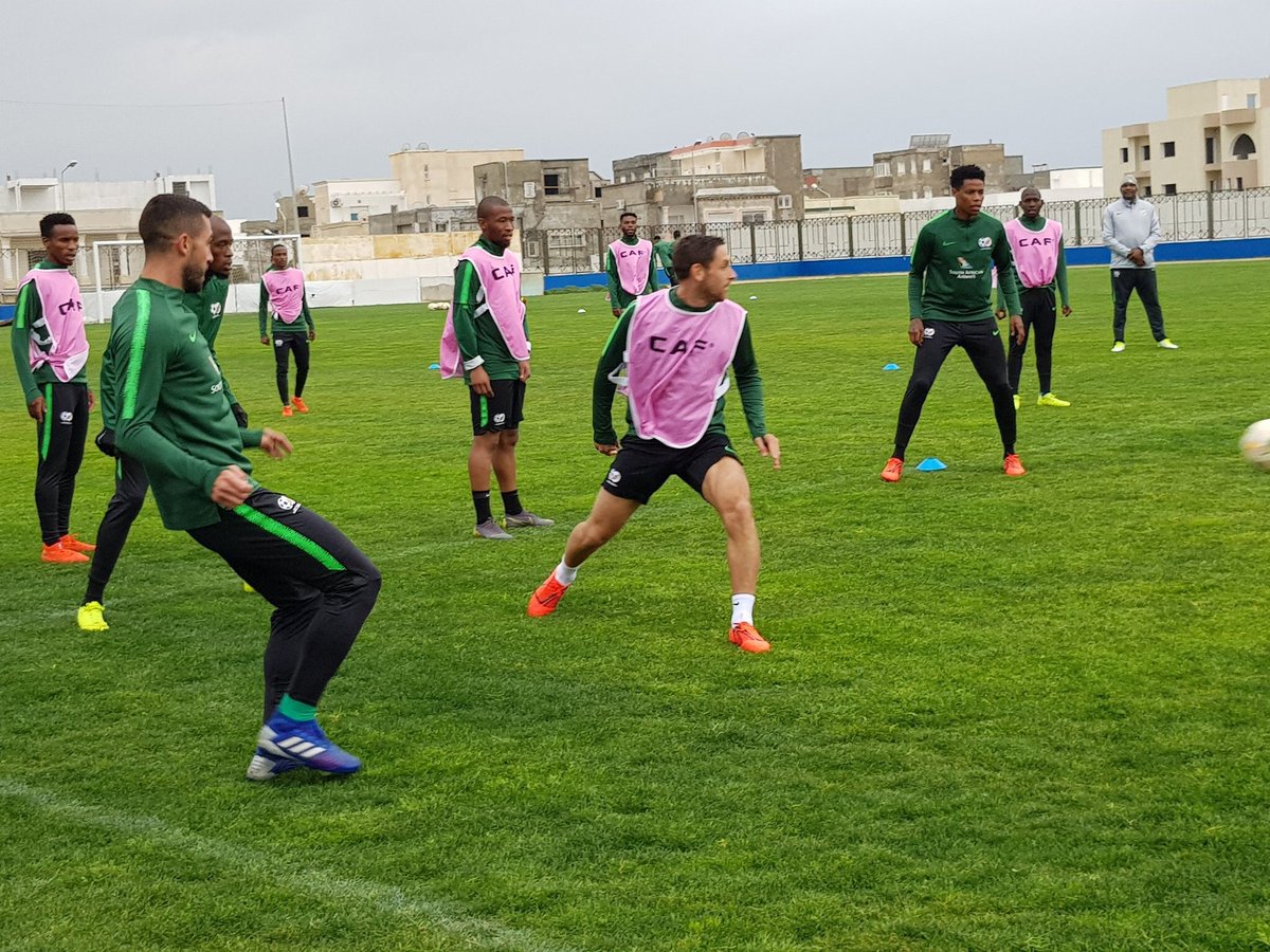 josh_smith_RSA's tweet photo. Prematch training today. Been a fantastic camp with a great atmosphere amongst staff and players. Always a pleasure and honour to be here! @BafanaBafana @SAFA_net #bafanabafana #nationalduty #nationalteam #football #soccer #southafrica #AFCON #AFCONQ #AFCON2019Q ⚽️ 🥅 🇿🇦 https://t.co/hqqvU4V5st