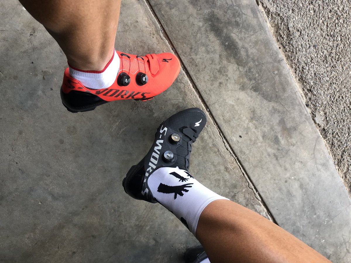 Leon Burger tweet media