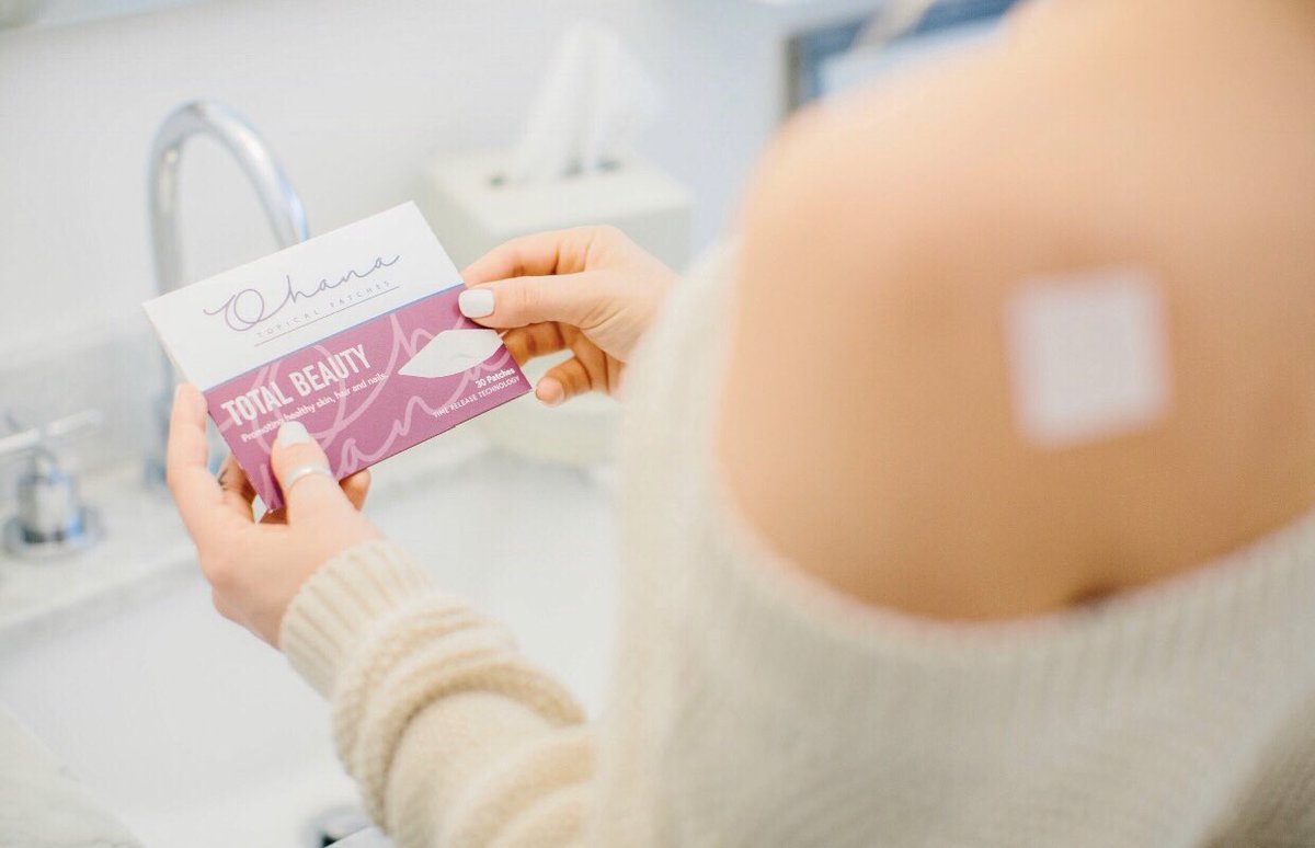 OhanaPatch's tweet photo. Ohana Total Beauty Vitamin Patch!! Promoting healthy hair, skin and nails!! Order yours today!! 💕#ohana #vitamin #vitamins #nutrition #multivitamin #dailynutrients #goodhealth #vitaminpatch #vitaminpatches #vitaminsupplements #supplements #instahealth #fitfam #health #healthy https://t.co/yKH5GpImQx