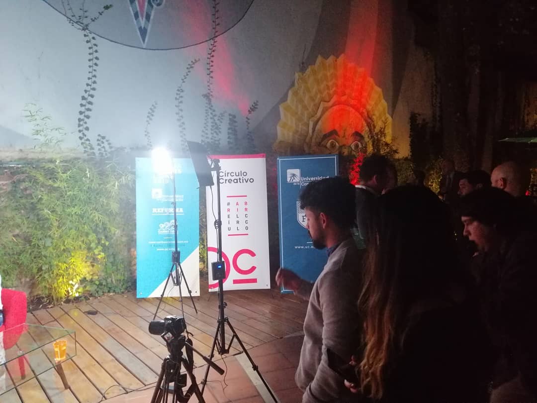 souliongroupmx's tweet photo. El día de hoy, 22 de marzo, nuestro CEO @alx_rangel , estuvo presente en la inauguración evento de las nuevas oficinas del @ElCirculo_Mx, todo esto dentro de la fraternidad de la @UC_oficial #Agencias #Creativos #CirculoCreativo #Publicidad https://t.co/8BX9ZE9YPt