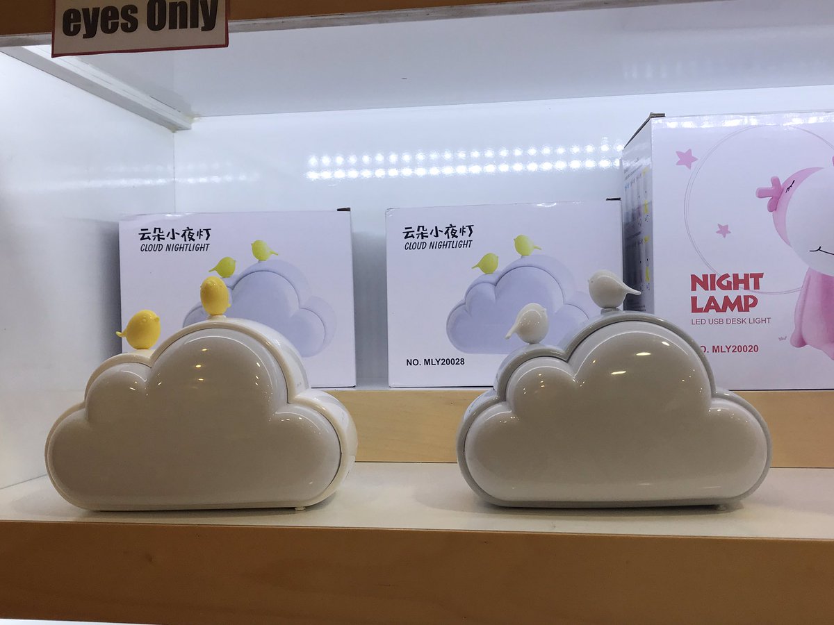 ltyr_candice's tweet photo. @laurelgrey saw these and immediately thought of you #cloudlady https://t.co/iNr6DtCgTj