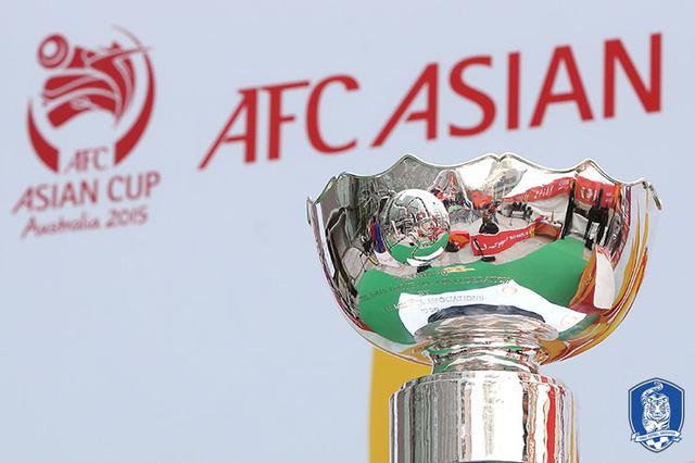 ECOSPORTS5's tweet photo. Chinese Football Association has officially applied for the hosting right of 2023 @theafcdotcom Asian Cup. Currently, only China and South Korea are competing for the hosting right, and AFC will announce the result on May. #EcoExpress https://t.co/8jupg0MCuZ