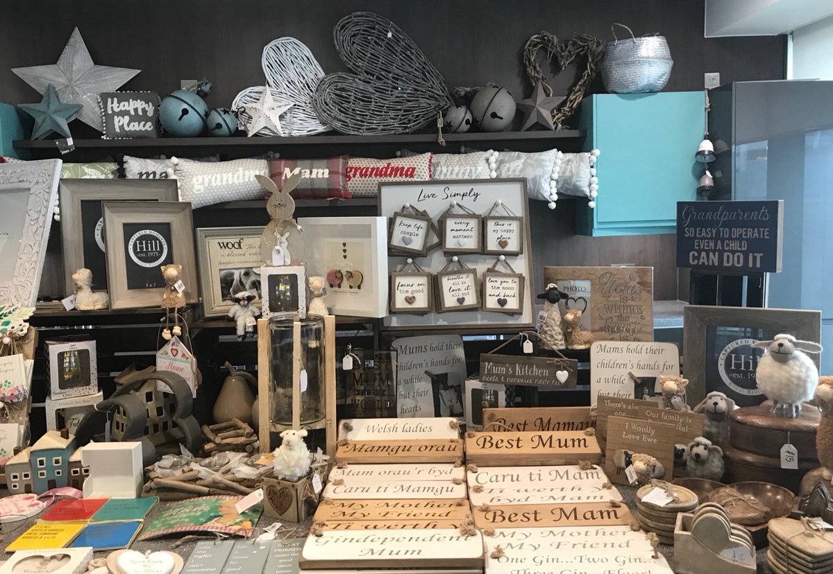 Shabby_Chicks's tweet image. Back in Carmarthen today - lots of fabulous new bits and bobs - just in time for Mother’s Day 👍