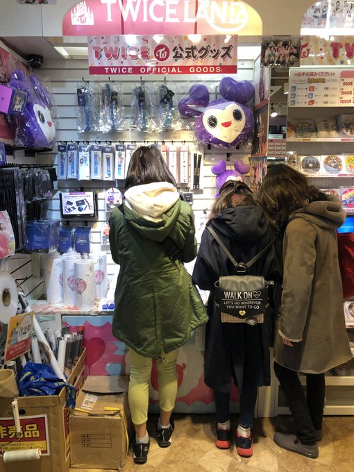Twiceペンライトの偽物の見分け方は コピー品の特徴や本物との違いは 今日のはてな