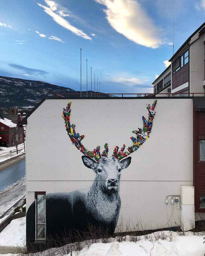 Martin Whatson  in Vinstra for visitlillehammer & visitnorway 
In collaboration with nuartfestival. @nouatre @MolinaStreetArt @michellereeve81 @von_2412