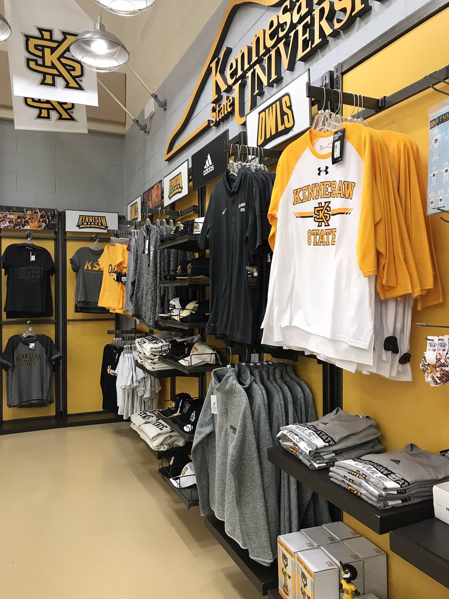 We’re dressed and ready to welcome everyone at today’s Open House! #wisechoiceksu