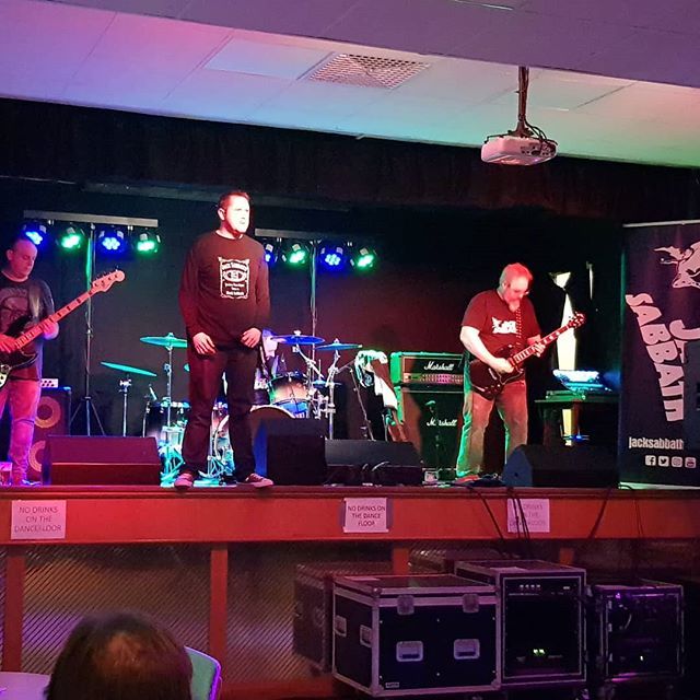 Tonight's the night! 9pm, @thebayhorsestamford! We can't wait... all the Sabbath goodness squeezed into 2 hours!
#sabbath #blacksabbath #ozzyosbourne #ozzy #heavymetal #rockband #blacksabbathtribute #rockmusic #warpigs #IronMan #paranoid #bandphoto #band… ift.tt/2U6r58T