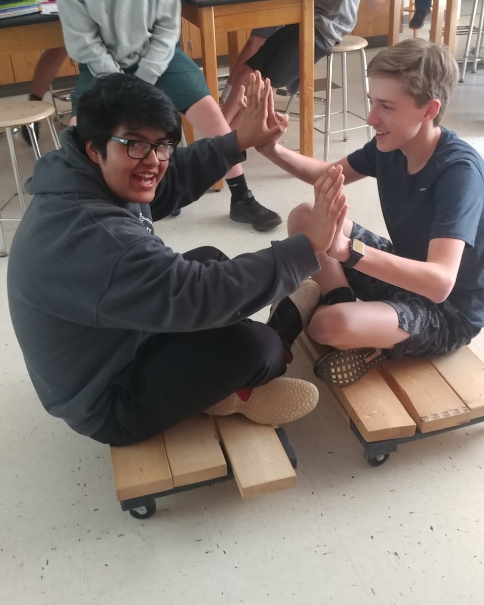 EZAVID's tweet image. Newton's laws of motion, can you guess which one they are demonstrating? #myscienceclass @henleyhornets @k12albemarle #physics #funwhilelearning