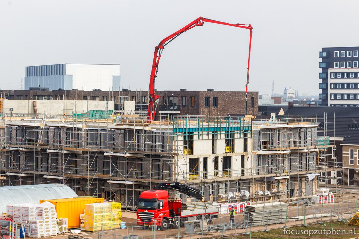 vandongeren's tweet photo. Foto's toegevoegd van vrijdag 22 maart 2019 o.a. nieuwbouw 'Zozijn zorgcomplex', 'Havenstraat veld 1,2 en 3' en 'Noorderhaven veld 11 &amp; 12' https://t.co/5boAmv4fP4 https://t.co/3jI824yOAO