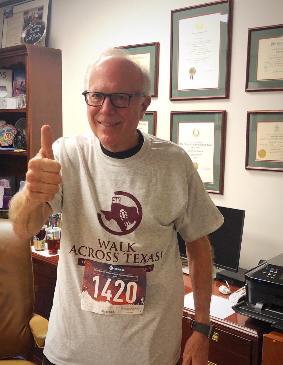 Dist32StateRep's tweet photo. The boss is back at it again. Training day!
The @walkacrosstexas program encourages people to develop a habit of regular physical activity #WalkAcrossTX #txlege
@toddahunter https://t.co/v0P3yyGS3m