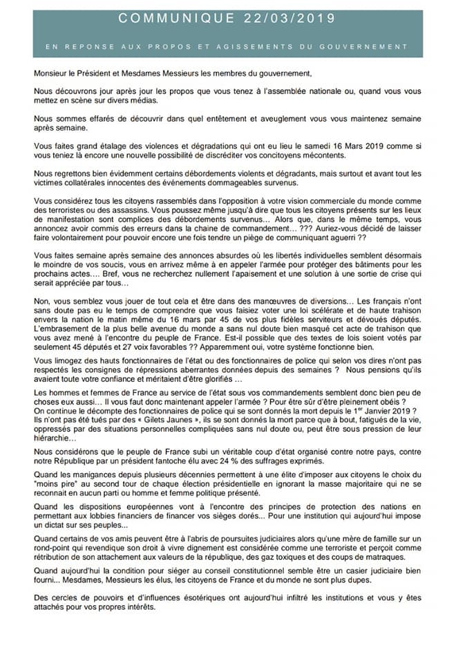 MinipouceLyon's tweet photo. C'EST UN CAUCHEMAR CES JAUNES 
Donc là on en est toujours aux exigences et à remettre en cause les Gvt et dire que les #Jaunes sont des gentils et c'est la faute des médias et du PR
😡🆘🆘
#StopGiletsJaunes 
#StopChantage
COMMUNIQUE DE PRESSE DE LUDOVKY ET DES JAUNES EN COLÈRE�� https://t.co/7AQvDUKqzE