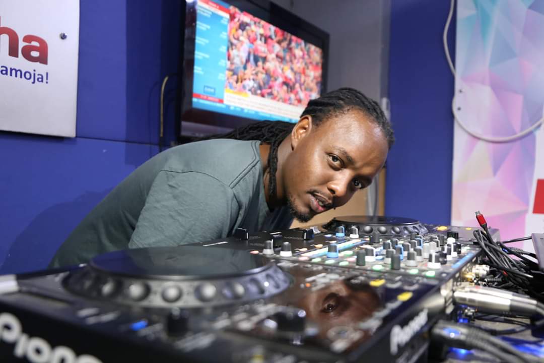Radio Maisha tweet media
