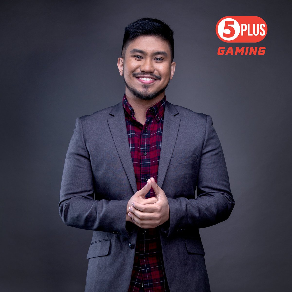 LeoCastsPH's tweet photo. Officially a member of the #5PlusGaming family! I'll be with you through #TheNationals as an esports correspondent starting TOMORROW March 24 at 3PM on https://t.co/VnUXcwJkwG and at 7PM via 5 Plus on free TV ๐บ https://t.co/eVRGyb4PlV