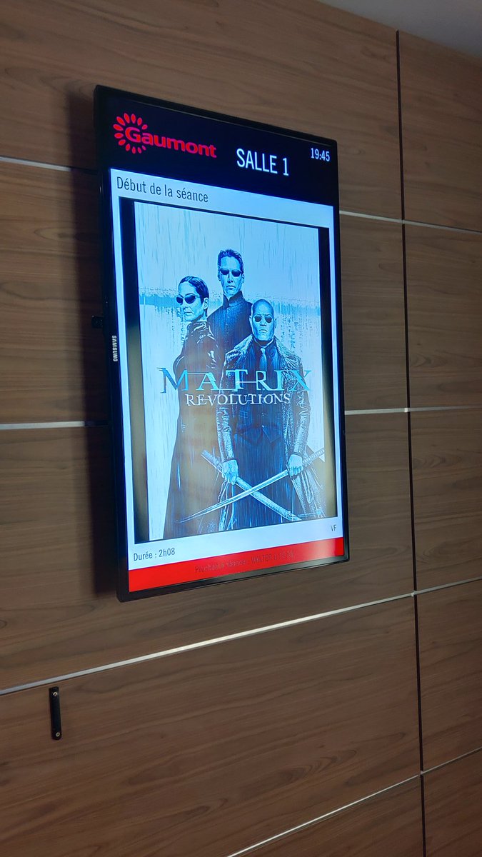 Tedeous's tweet image. Pouvoir revoir matrix au cinéma un rêve de gosse enfin devenu réalité hier soir 😍😍😍 et c&apos;est pas fini avec chaques semaine là suite du film 💓💓
.
#matrix #matrixreloaded #matrixrevolution #cinema #passion