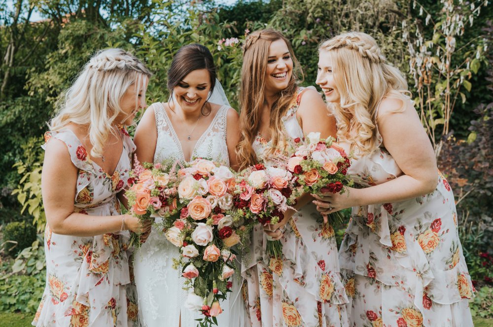 MrsPandP's tweet photo. Introducing Alternative Wedding Photographer @GraceEliz_Photo
https://t.co/qYk7EQATop
#AlternativeWeddingPhotographer #AlternativeWeddingPhotography #NaturalWeddingPhotography #EssexWeddingPhotographer #LifestylePhotographer #BlogSponsor https://t.co/lH7UZS8mhU