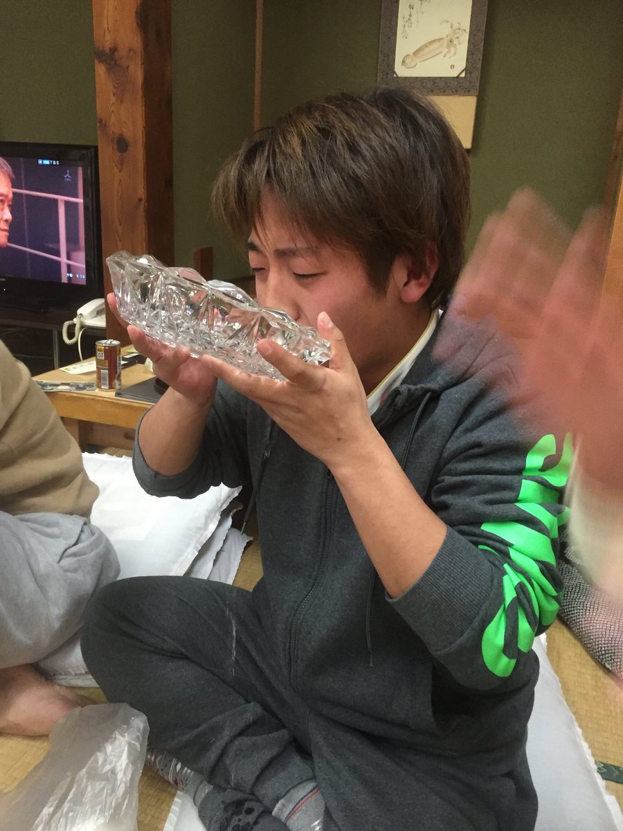 leonrm11's tweet photo. あんなに可愛かった2個下が卒業か…。
おめでとう https://t.co/MlEDY61mzE