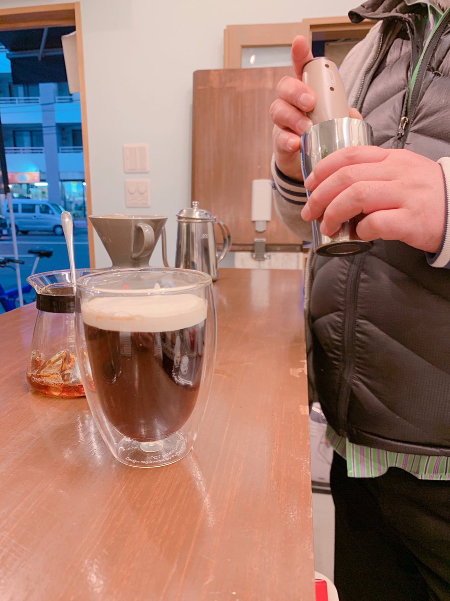 寒いですね！！！
しかし、そんな日こそ寒さに負けず！
今日は夏に向けてアイスドリンク開発です！
寒い！！！！！！！！🥶🥶🥶🥶